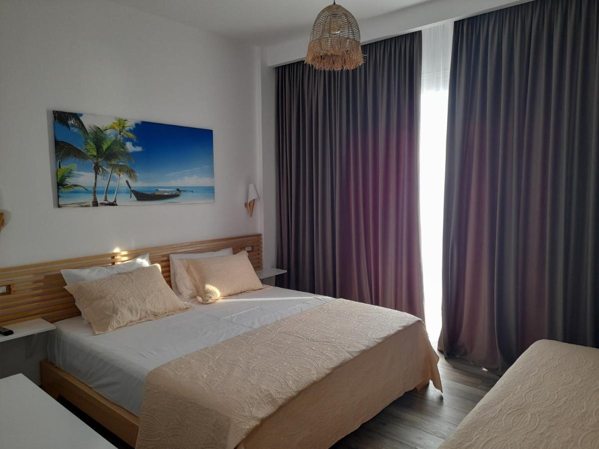 Anxhelos Hotel Химара Экстерьер фото